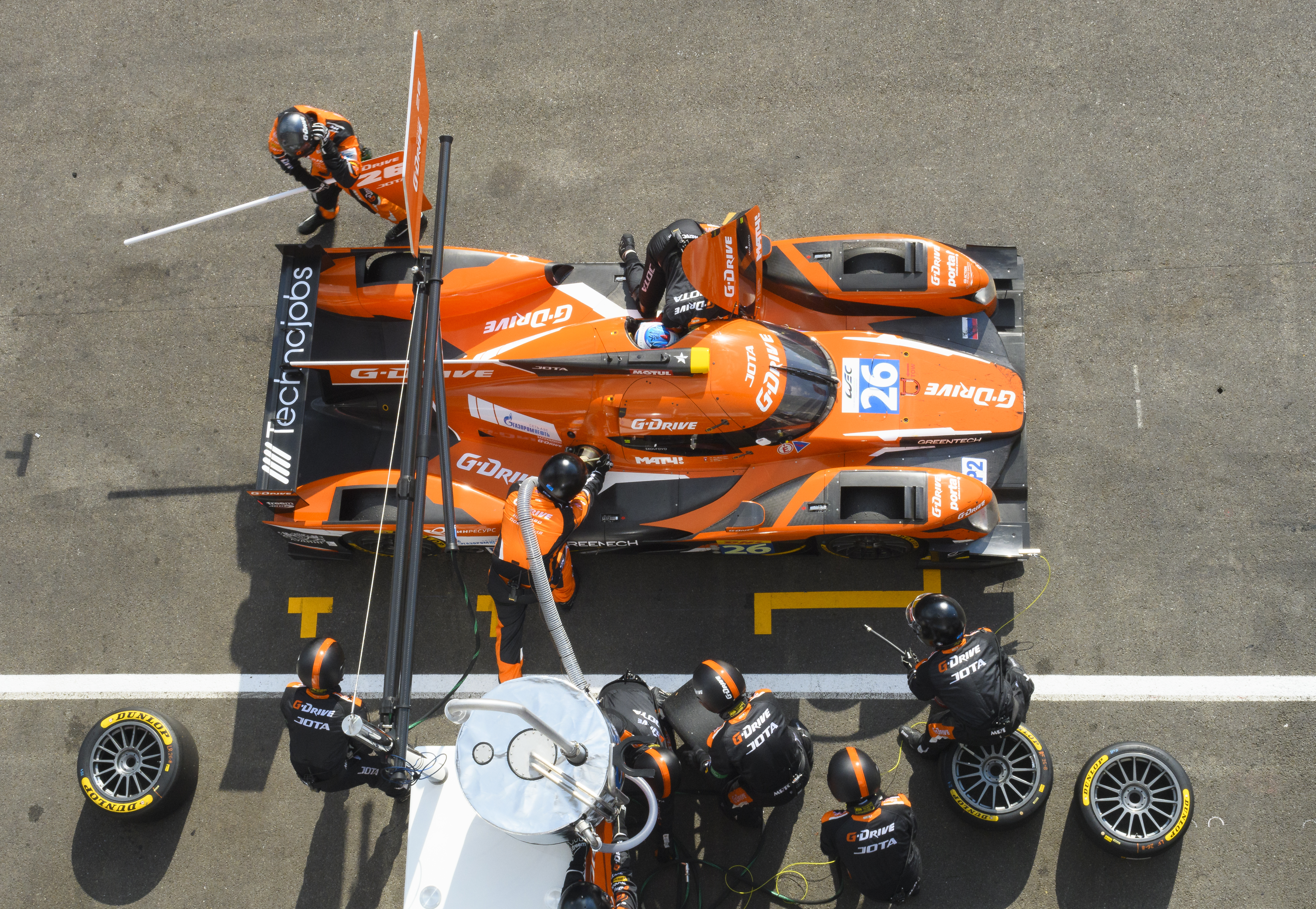 G-Driving Pit-Stop